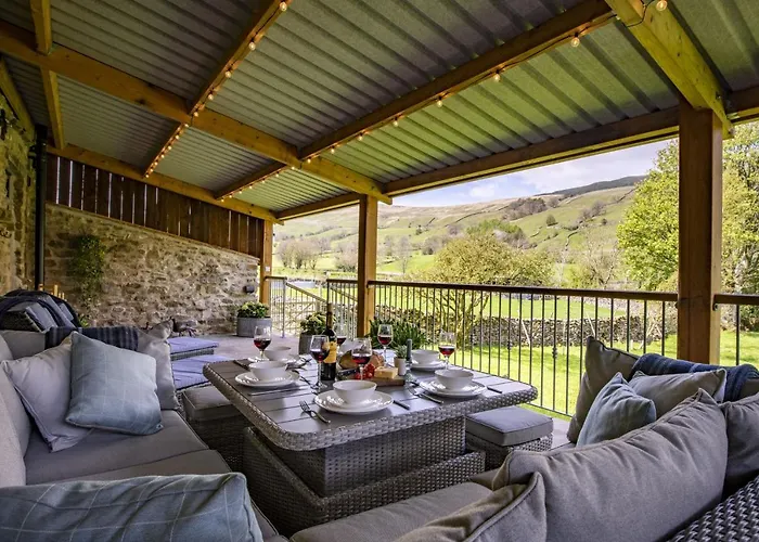 Beckside * West Burton